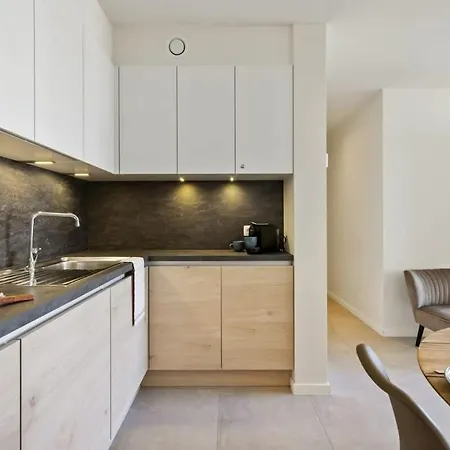 Huswell - With Natural Swimming Pool * Middelkerke